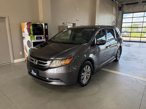 Used 2014 Honda Odyssey EX-L image 2