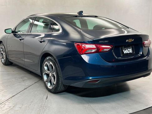 Used 2021 Chevrolet Malibu LT FWD image 3