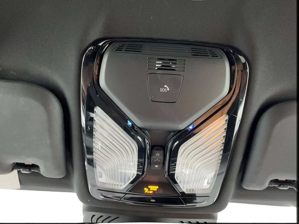 Used 2024 BMW X3 sDrive30i w/ Convenience Package RWD image 49