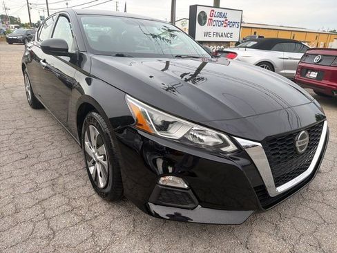 Used 2020 Nissan Altima 2.5 S FWD image 5