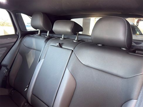 Used 2023 Volkswagen ID.4 Pro image 29