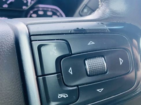 Used 2020 GMC Sierra 1500 SLT image 35