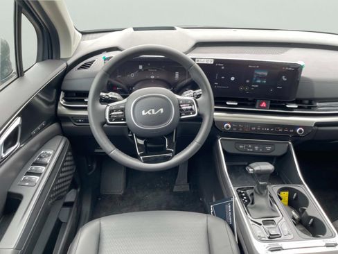 New 2025 Kia Carnival SX Prestige image 14