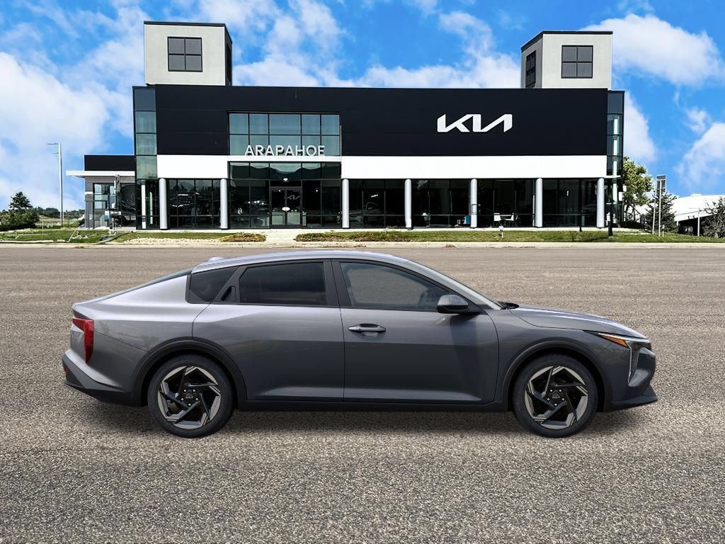New 2026 Kia K4 EX FWD image 7