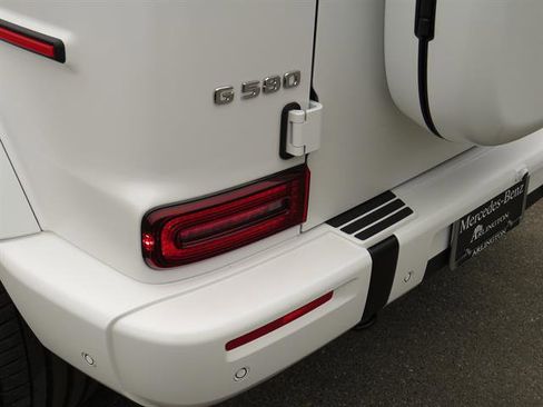 Used 2025 Mercedes-Benz G 580 w/ EQ Technology image 30