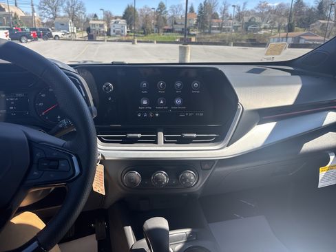 New 2026 Chevrolet Trax RS w/ Driver Confidence Package image 24