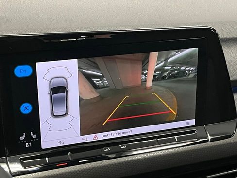 Used 2022 Volkswagen GTI SE image 27