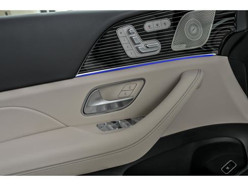 New 2026 Mercedes-Benz GLE 450 4MATIC Coupe image 5