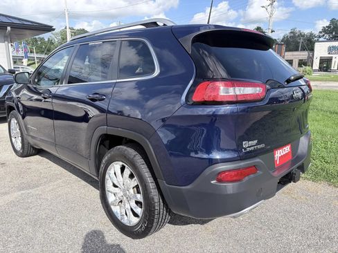 Used 2016 Jeep Cherokee Limited w/ Trailer Tow Group AWD/4WD image 6