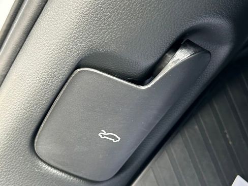 Used 2025 Audi Q7 2.0T Premium w/ Convenience Package image 80