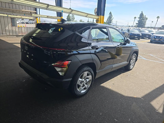 Used 2025 Hyundai Kona SE FWD image 5