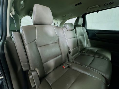Used 2016 Honda Odyssey EX-L image 28