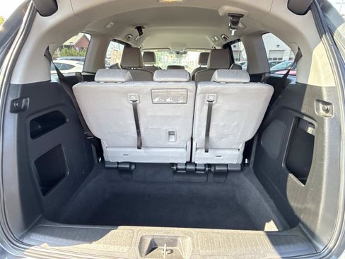 Used 2018 Honda Odyssey EX image 16