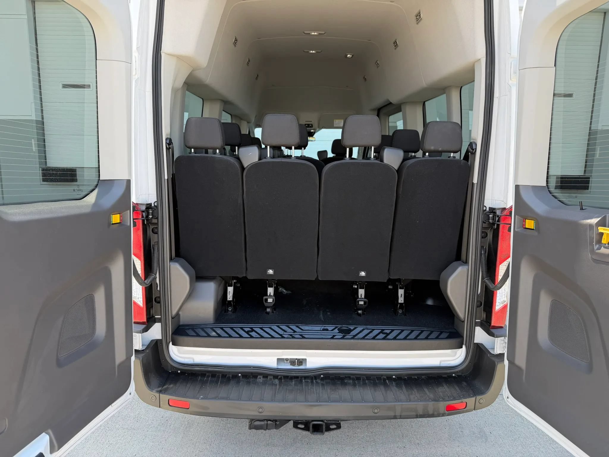 Used 2024 Ford Transit 350 XL RWD image 23