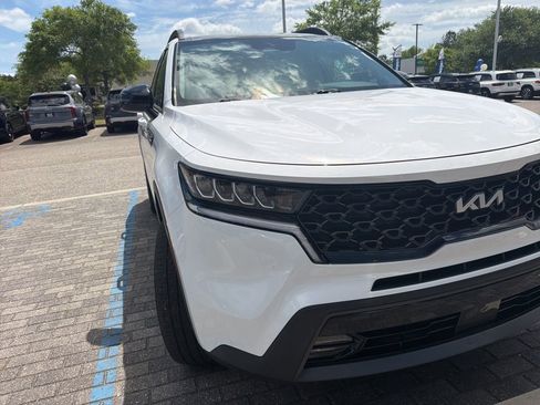 Used 2023 Kia Sorento X-Line EX image 8