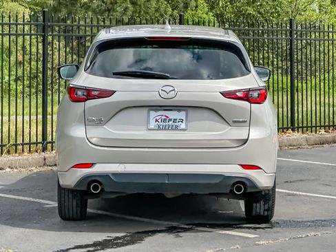 Used 2024 MAZDA CX-5 AWD 2.5 S w/ Select Package image 4