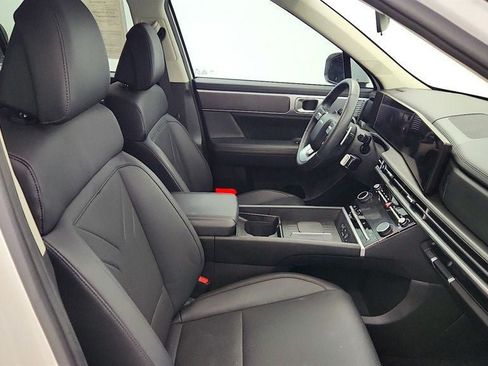 Used 2025 Hyundai Santa Fe SEL FWD image 22