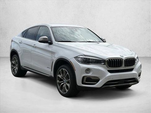 Used 2017 BMW X6 sDrive35i image 4