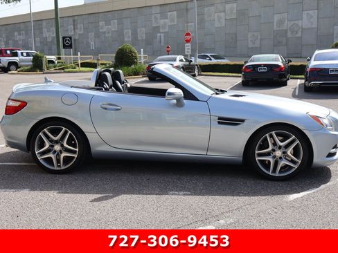 Used 2013 Mercedes-Benz SLK 350 image 11