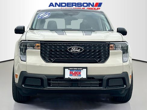 New 2025 Ford Maverick XLT w/ XLT Luxury Package image 13