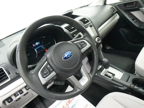 Used 2017 Subaru Forester 2.5i Premium AWD/4WD image 14