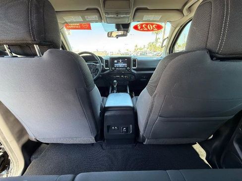 Certified 2023 Nissan Frontier SV w/ SV Convenience Package image 15