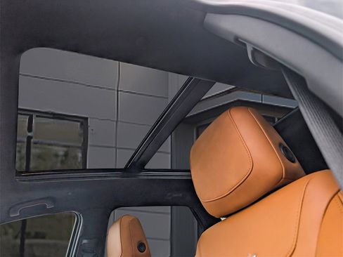 New 2025 Cadillac XT5 Premium Luxury image 13