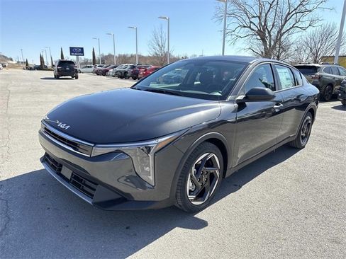 New 2026 Kia K4 EX image 7