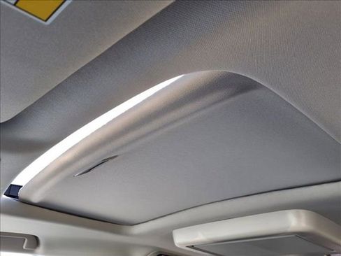 New 2026 Honda Odyssey Touring image 22