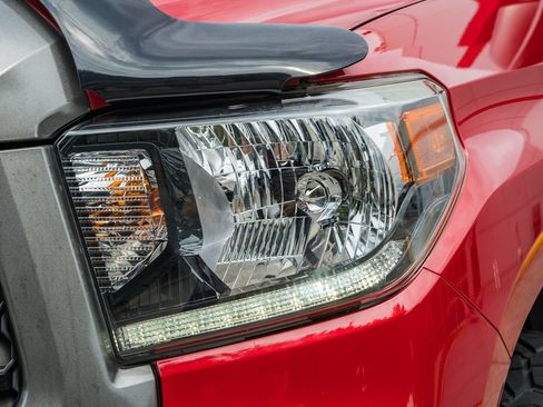 Used 2019 Toyota Tundra SR AWD/4WD image 11