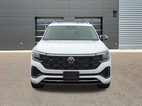 New 2026 Volkswagen Atlas SEL Premium R-Line image 2