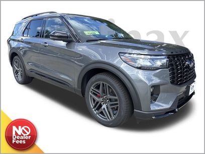 New 2025 Ford Explorer ST-Line w/ Premium Package