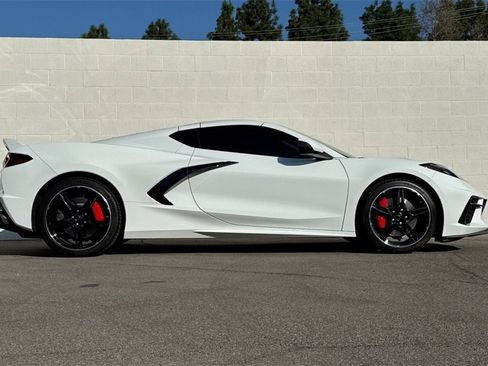 Used 2023 Chevrolet Corvette Stingray Coupe w/ Z51 Performance Package image 5