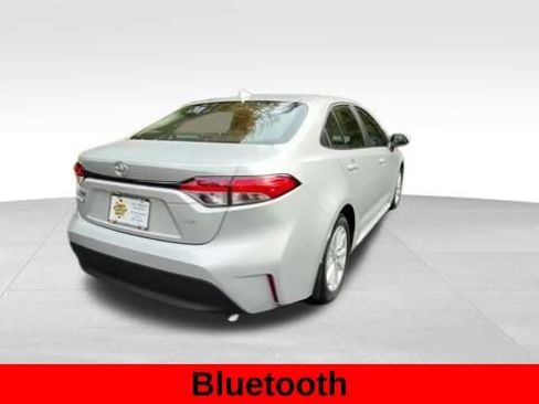 Used 2024 Toyota Corolla LE image 7