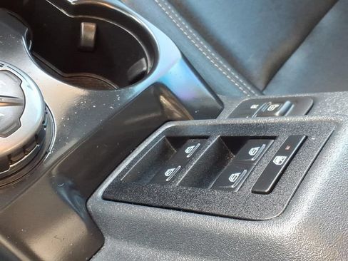 Certified 2025 Ford Bronco Badlands AWD/4WD image 22