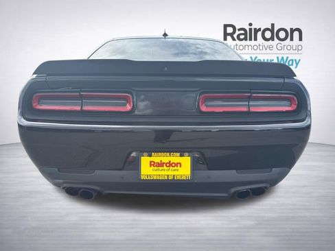 Used 2016 Dodge Challenger R/T Scat Pack w/ Leather Interior Group RWD image 6