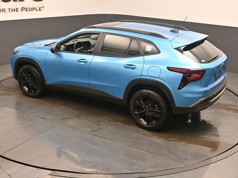 New 2026 Chevrolet Trax ACTIV w/ Sunroof Package FWD image 20