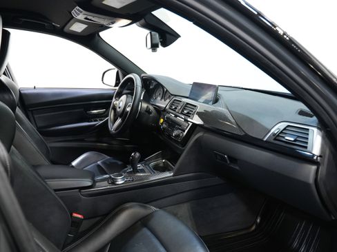 Used 2018 BMW M3 image 36