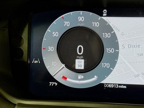 Certified 2026 Land Rover Range Rover Velar Dynamic SE image 13