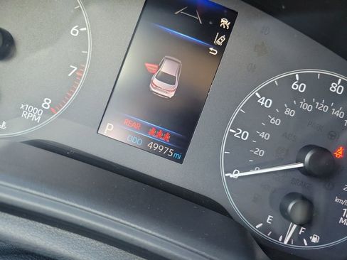 Used 2024 Toyota Corolla LE image 30