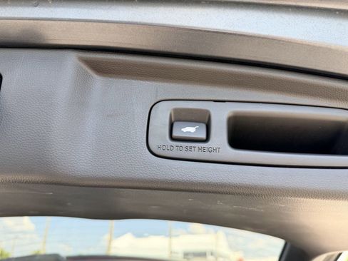 Used 2023 Honda CR-V EX-L image 13