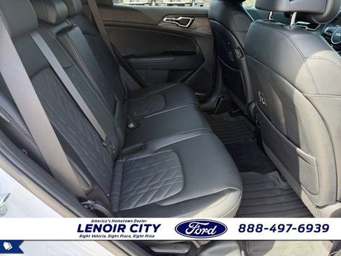 Used 2024 Kia Sportage X-Pro Prestige AWD/4WD image 12