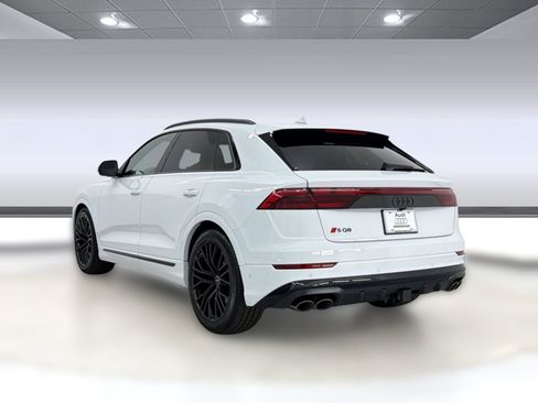 Used 2026 Audi SQ8 Premium Plus AWD/4WD image 3