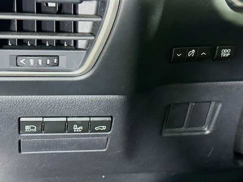 Used 2018 Lexus NX 300 FWD w/ Comfort Package image 17