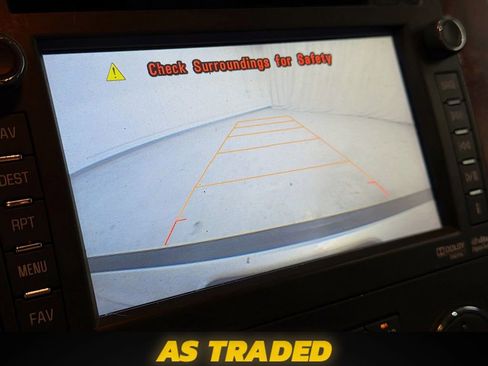 Used 2012 Chevrolet Suburban LTZ image 14