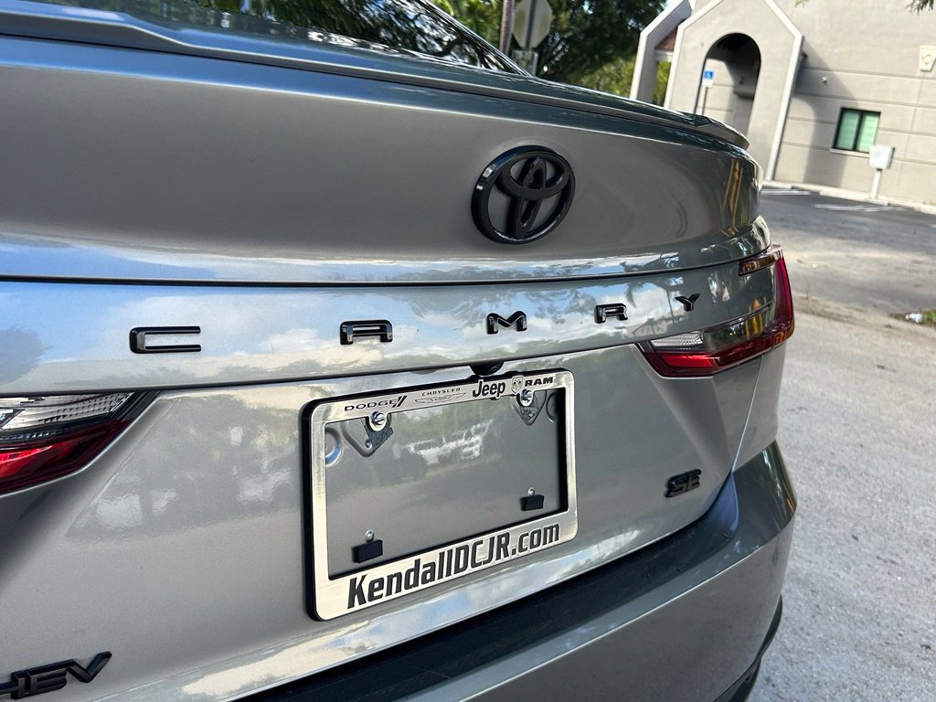 Used 2025 Toyota Camry SE FWD image 34