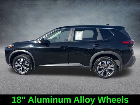 Used 2023 Nissan Rogue SV image 9