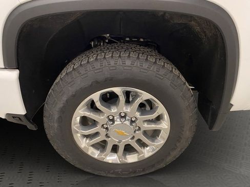 New 2025 Chevrolet Silverado 2500 LT w/ Z71 Chrome Sport Edition image 25