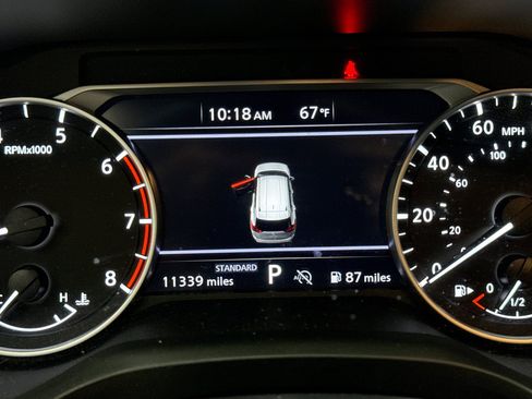 Used 2025 Nissan Rogue S FWD image 10