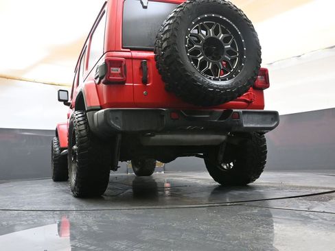 Used 2020 Jeep Wrangler Unlimited Sahara w/ Uconnect 4C Nav & Sound Group image 42